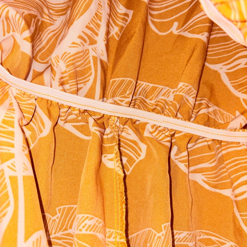 Shein Yellow Summer Romper Size Medium - Picture 5 of 7